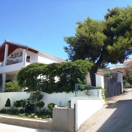 Patricia Apartment *