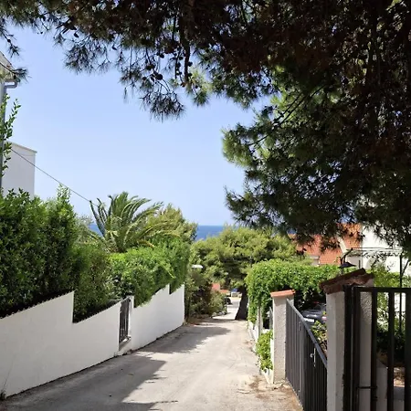 Patricia Apartment *