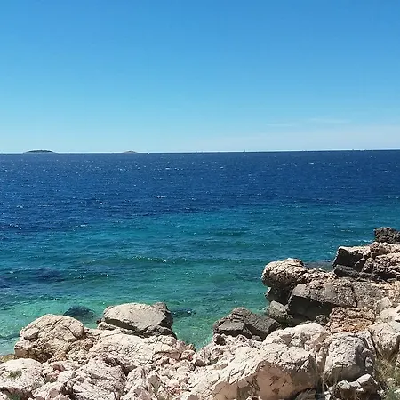 Patricia Apartment Primosten